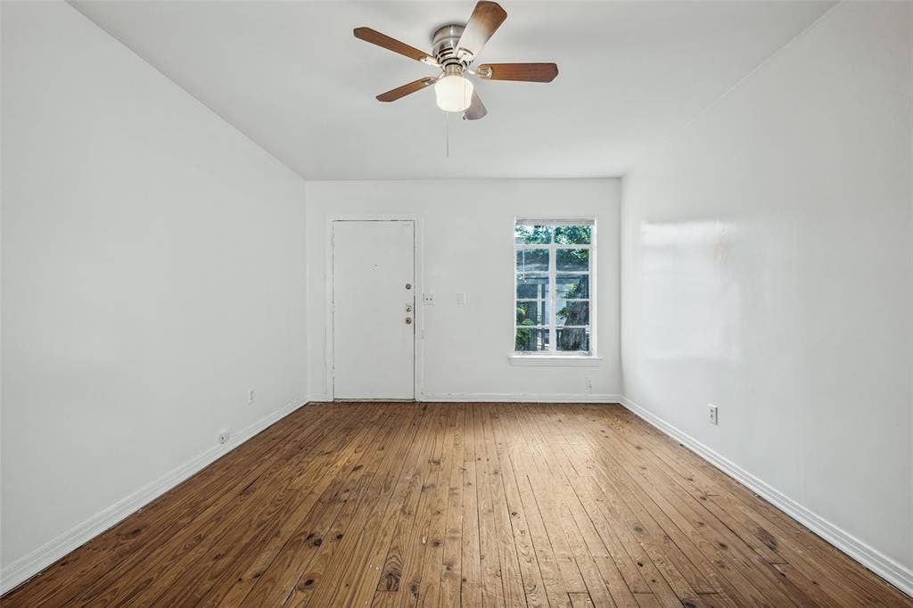 3509 Normandy Avenue, #5, Highland Park, TX 75205 3509 Normandy Avenue, #5, Highland Park, TX 75205