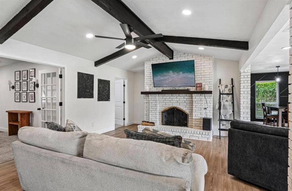 813 Oakbluff Drive, Lancaster, TX 75146 813 Oakbluff Drive, Lancaster, TX 75146