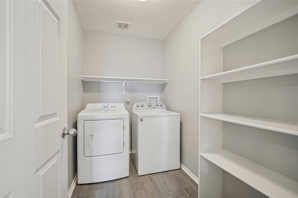 3137 Coolwood Lane, Rockwall, TX 75032 3137 Coolwood Lane, Rockwall, TX 75032