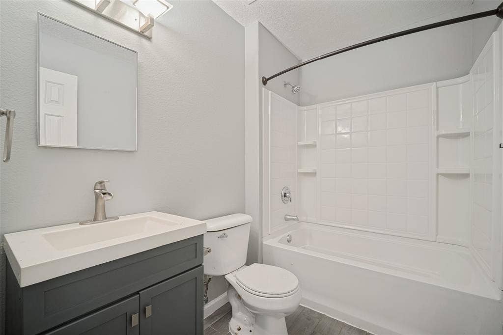 3137 Coolwood Lane, Rockwall, TX 75032 3137 Coolwood Lane, Rockwall, TX 75032