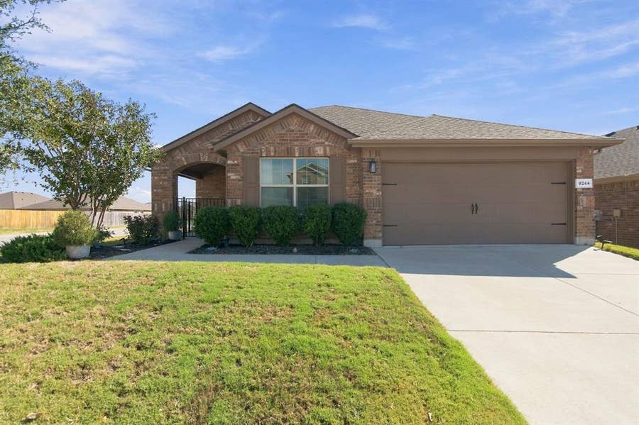 Property photo for 9244 Castorian Drive, Fort Worth, TX