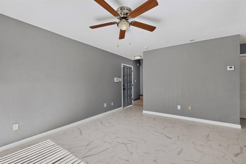 2624 Piedras, Irving, TX 75038 2624 Piedras, Irving, TX 75038