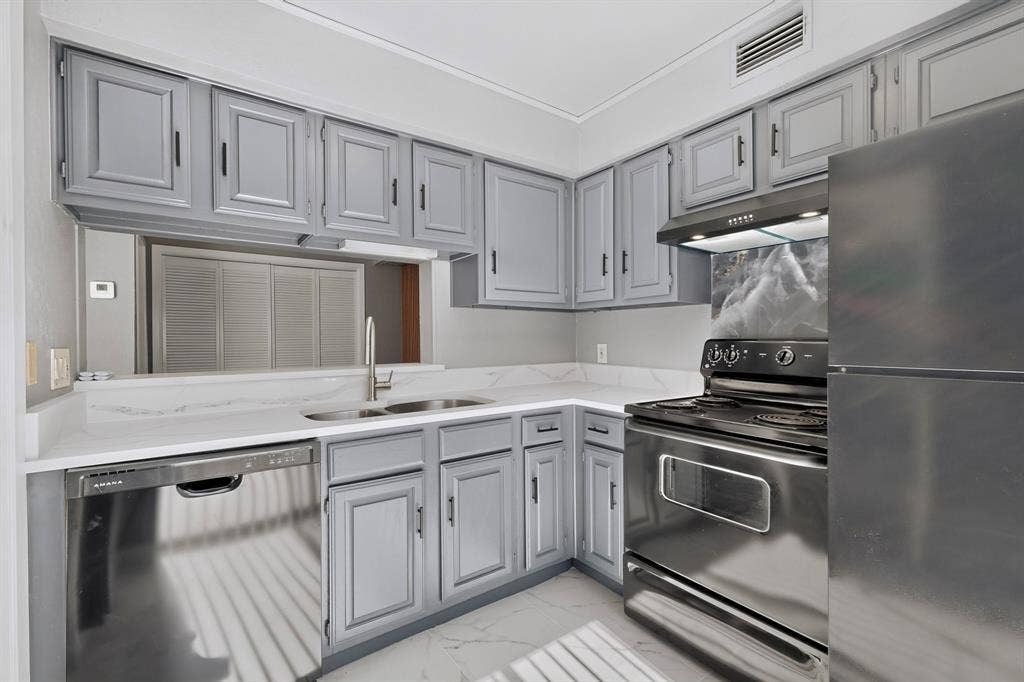 2624 Piedras, Irving, TX 75038 2624 Piedras, Irving, TX 75038