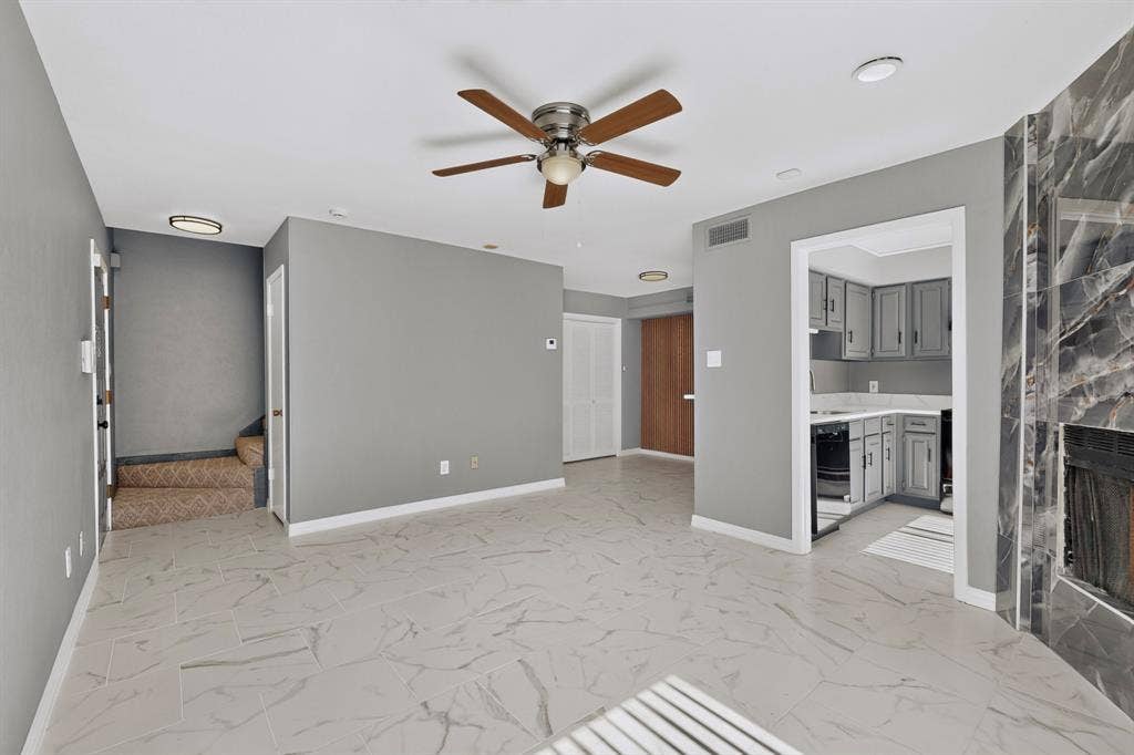 2624 Piedras, Irving, TX 75038 2624 Piedras, Irving, TX 75038