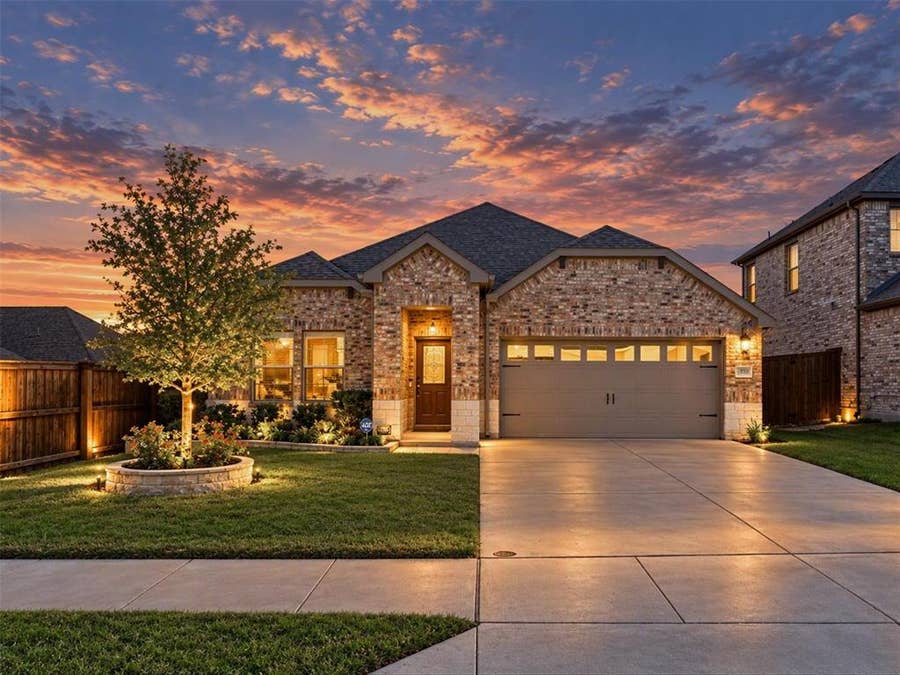 Property photo for 10517 Smiths Bend Road, Fort Worth, TX