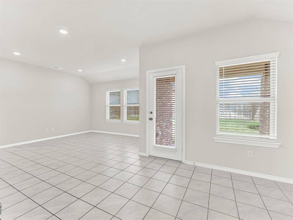 2290 Torch Lake Drive, Forney, TX 75126