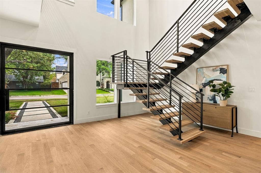 3306 Whitehall Drive, Dallas, TX 75229 3306 Whitehall Drive, Dallas, TX 75229