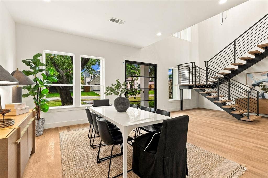 3306 Whitehall Drive, Dallas, TX 75229 3306 Whitehall Drive, Dallas, TX 75229