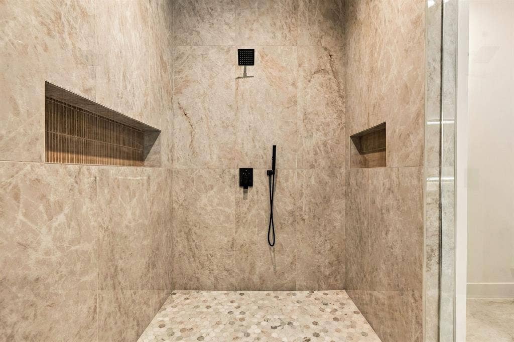 3306 Whitehall Drive, Dallas, TX 75229 3306 Whitehall Drive, Dallas, TX 75229