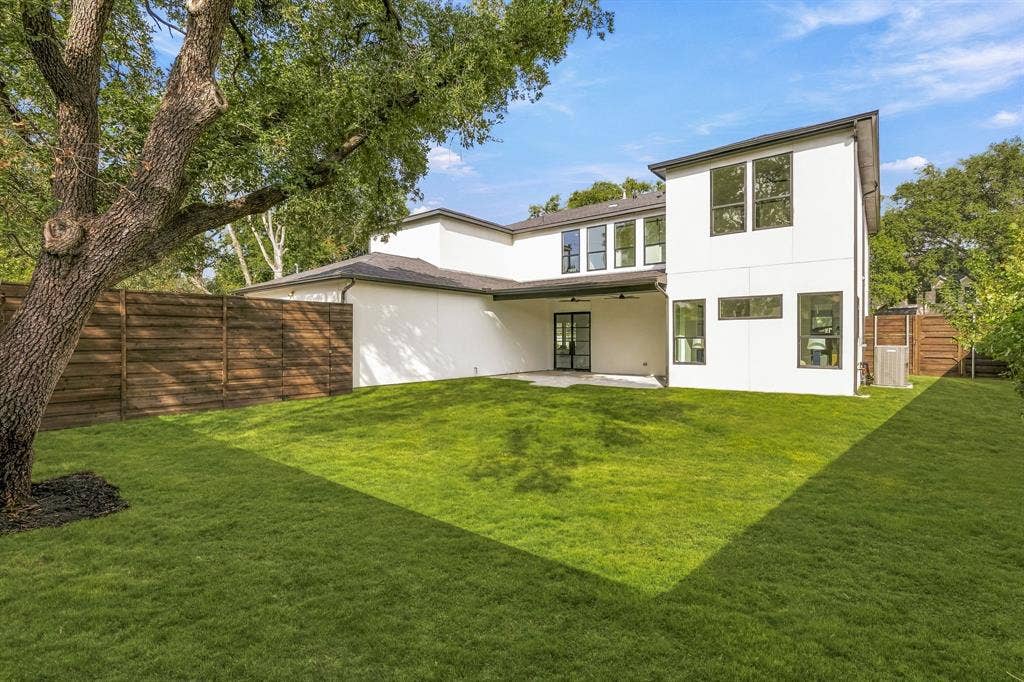 3306 Whitehall Drive, Dallas, TX 75229 3306 Whitehall Drive, Dallas, TX 75229