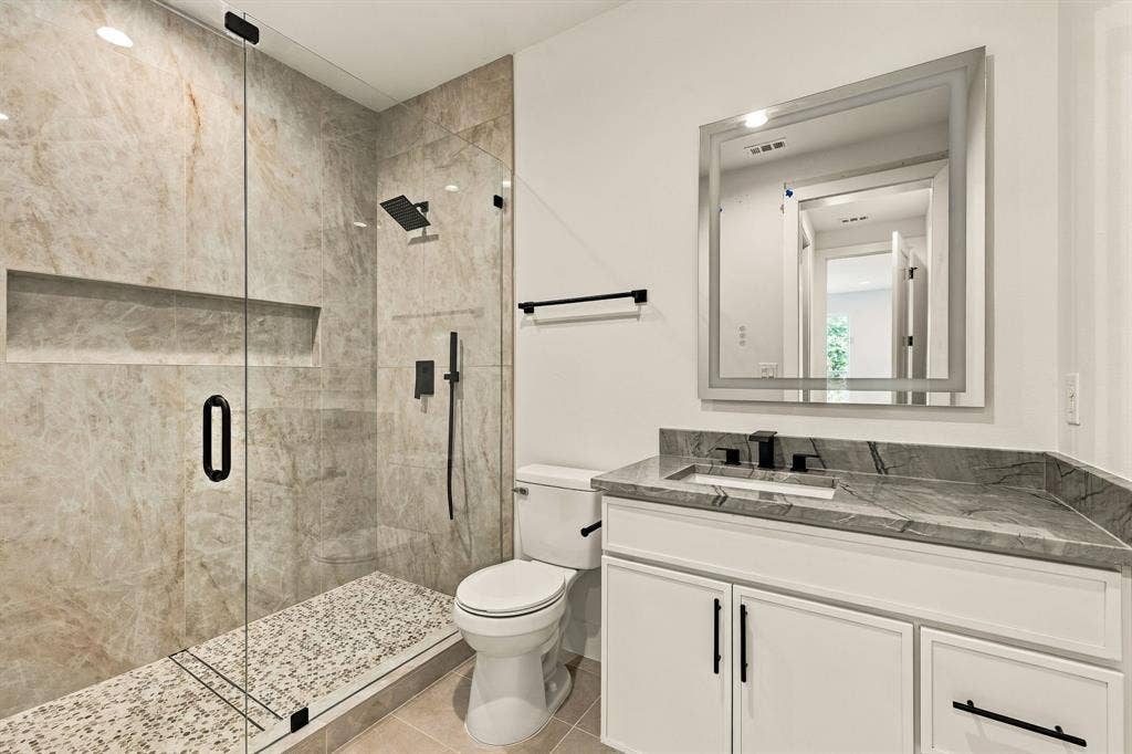 3306 Whitehall Drive, Dallas, TX 75229 3306 Whitehall Drive, Dallas, TX 75229