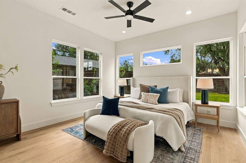 3306 Whitehall Drive, Dallas, TX 75229 3306 Whitehall Drive, Dallas, TX 75229