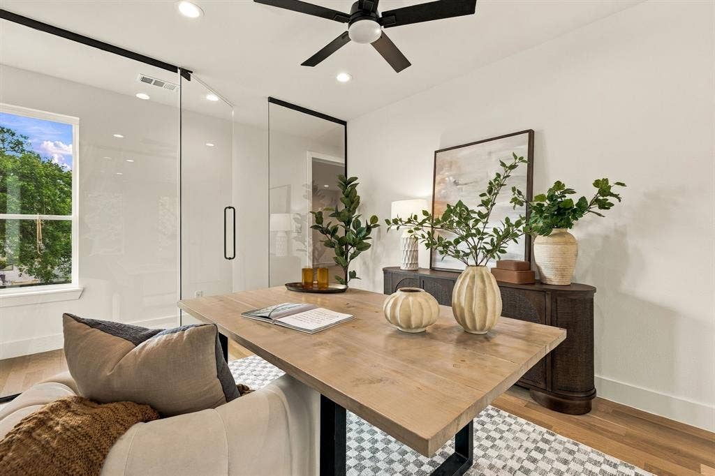 3306 Whitehall Drive, Dallas, TX 75229 3306 Whitehall Drive, Dallas, TX 75229