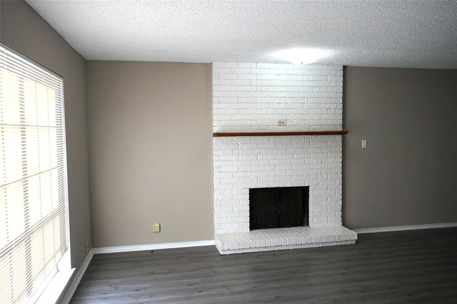 Property photo for 2417 S Graham Drive, Arlington, TX
