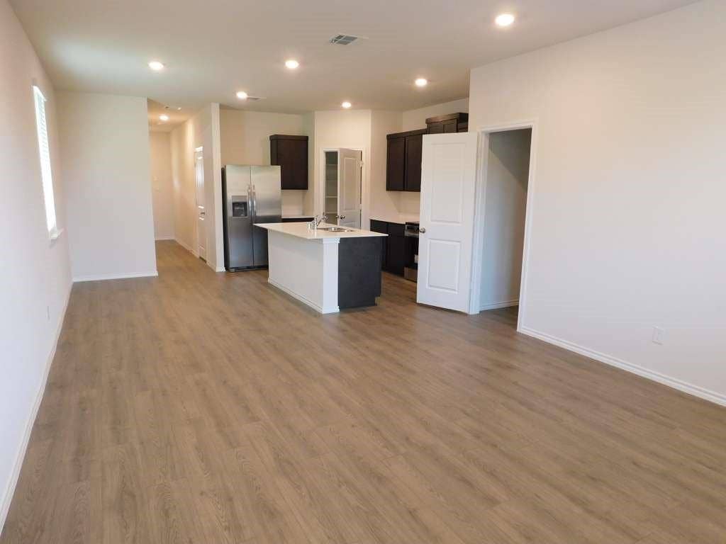 6226 Silver Maple Way, Princeton, TX 75407 6226 Silver Maple Way, Princeton, TX 75407