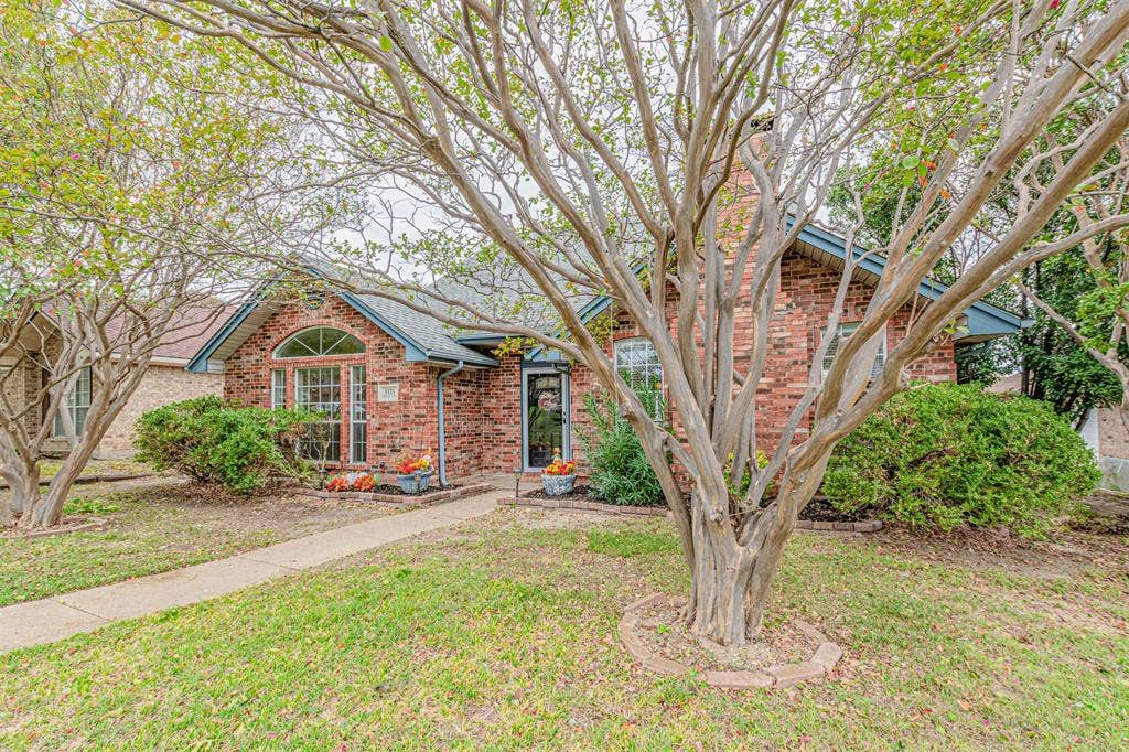 1321 Hall, Seagoville, TX 75159 1321 Hall, Seagoville, TX 75159