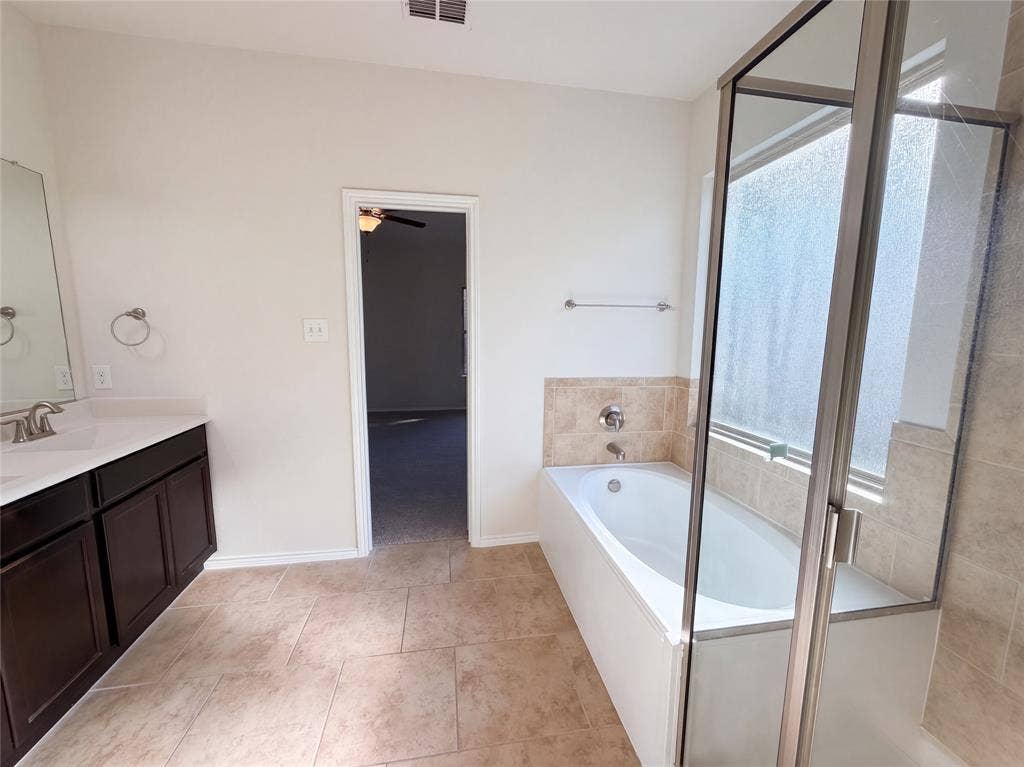 213 Callaghan Drive, Fate, TX 75189 213 Callaghan Drive, Fate, TX 75189