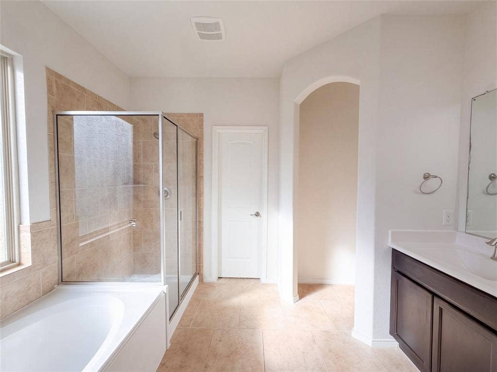 213 Callaghan Drive, Fate, TX 75189 213 Callaghan Drive, Fate, TX 75189