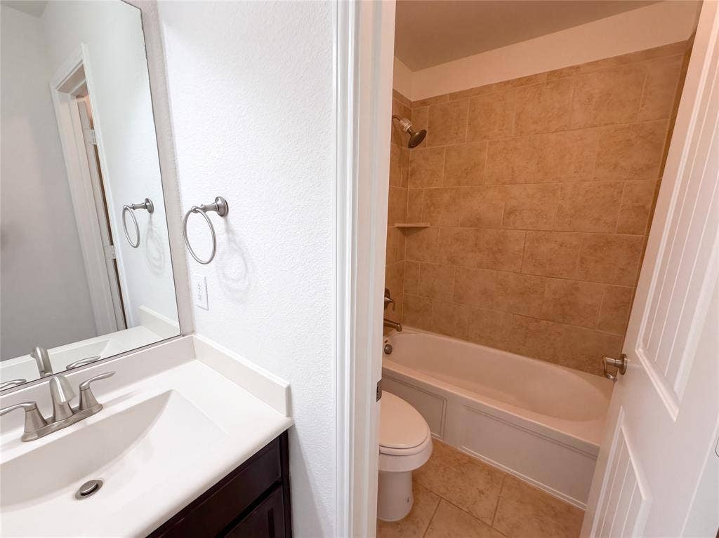 213 Callaghan Drive, Fate, TX 75189 213 Callaghan Drive, Fate, TX 75189