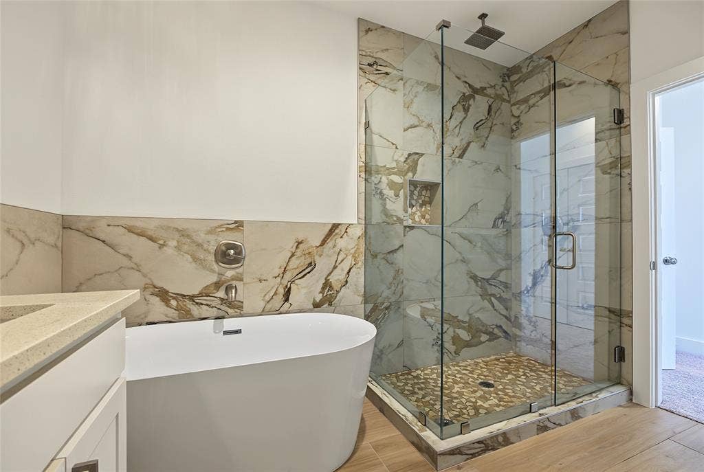 6510 Windward View Drive, Rowlett, TX 75088 6510 Windward View Drive, Rowlett, TX 75088