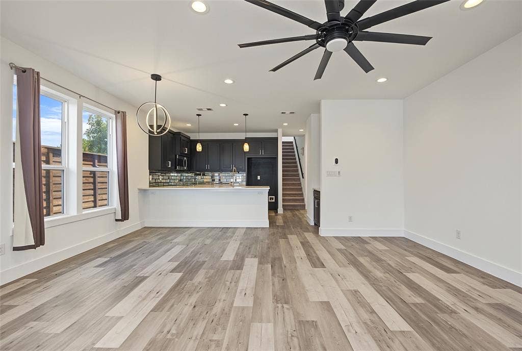 6510 Windward View Drive, Rowlett, TX 75088 6510 Windward View Drive, Rowlett, TX 75088