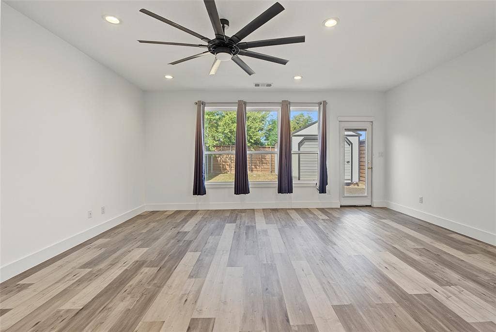 6510 Windward View Drive, Rowlett, TX 75088 6510 Windward View Drive, Rowlett, TX 75088