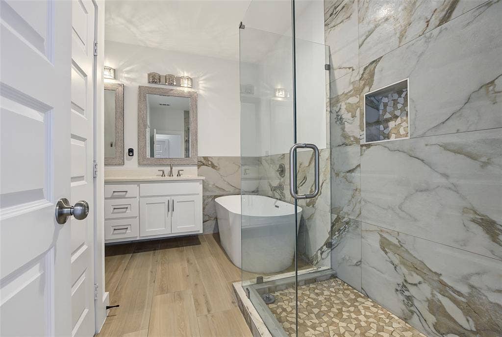 6510 Windward View Drive, Rowlett, TX 75088 6510 Windward View Drive, Rowlett, TX 75088