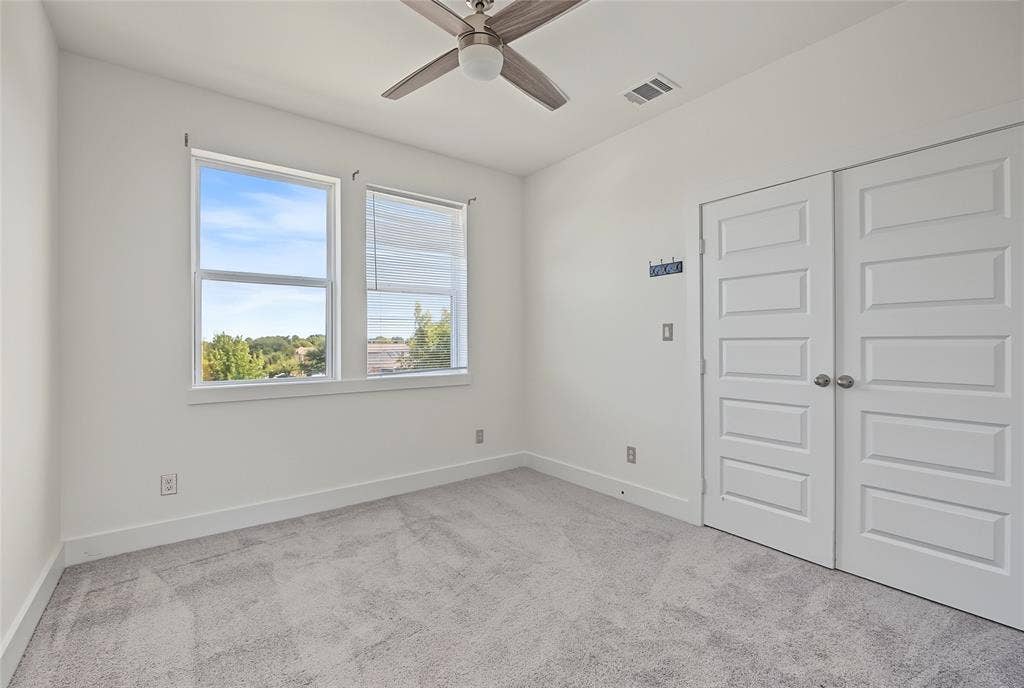 6510 Windward View Drive, Rowlett, TX 75088 6510 Windward View Drive, Rowlett, TX 75088