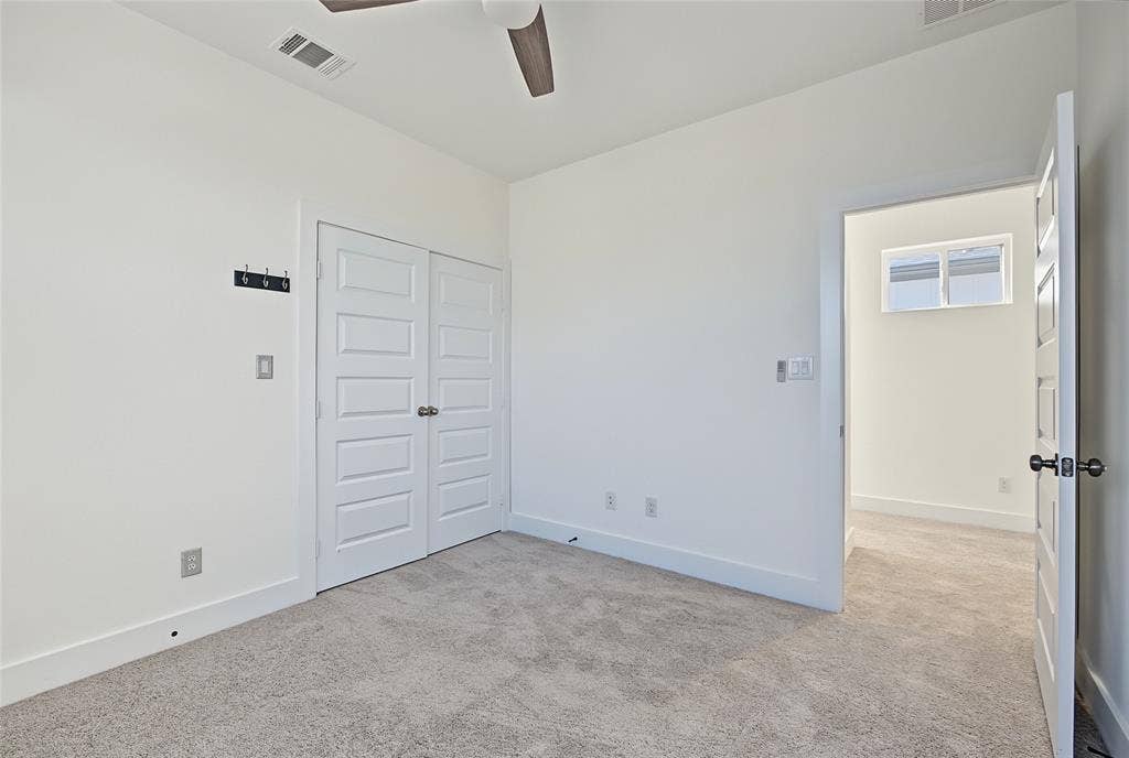 6510 Windward View Drive, Rowlett, TX 75088 6510 Windward View Drive, Rowlett, TX 75088
