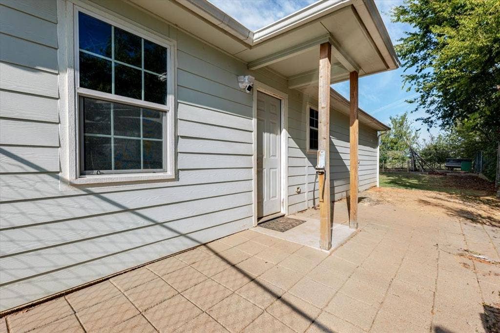 3126 Sagittarius Lane, Granbury, TX 76049