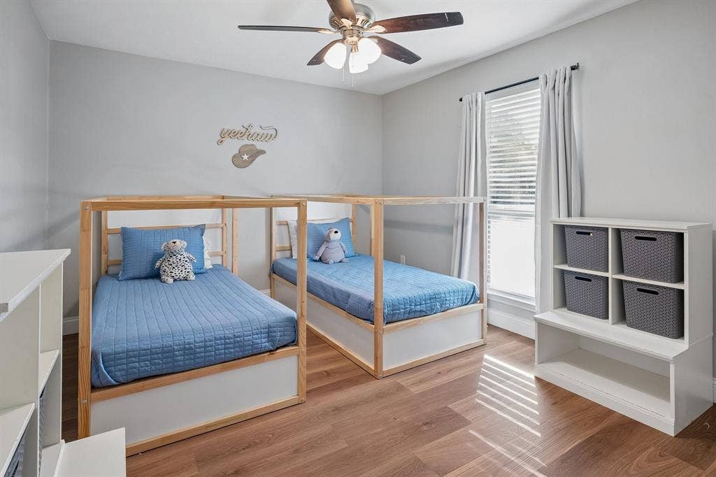 218 High Brook Drive, Richardson, TX 75080 An ideal kids room or guest suite.