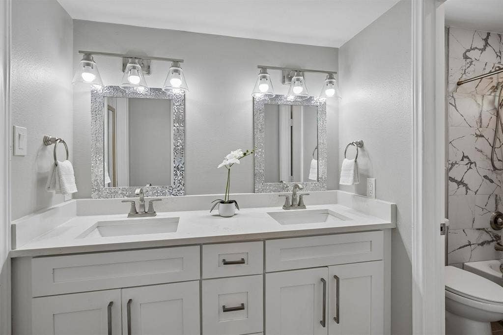 218 High Brook Drive, Richardson, TX 75080 No compromises here with a dual sink vanity in the second primary ensuite.