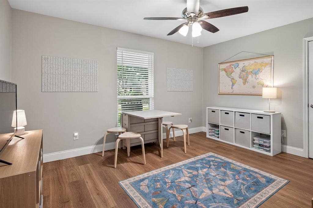 218 High Brook Drive, Richardson, TX 75080 The perfect home office.