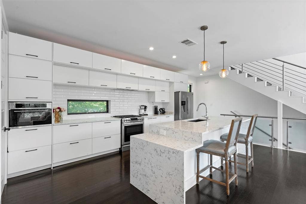4587 Virginia Avenue, Dallas, TX 75204