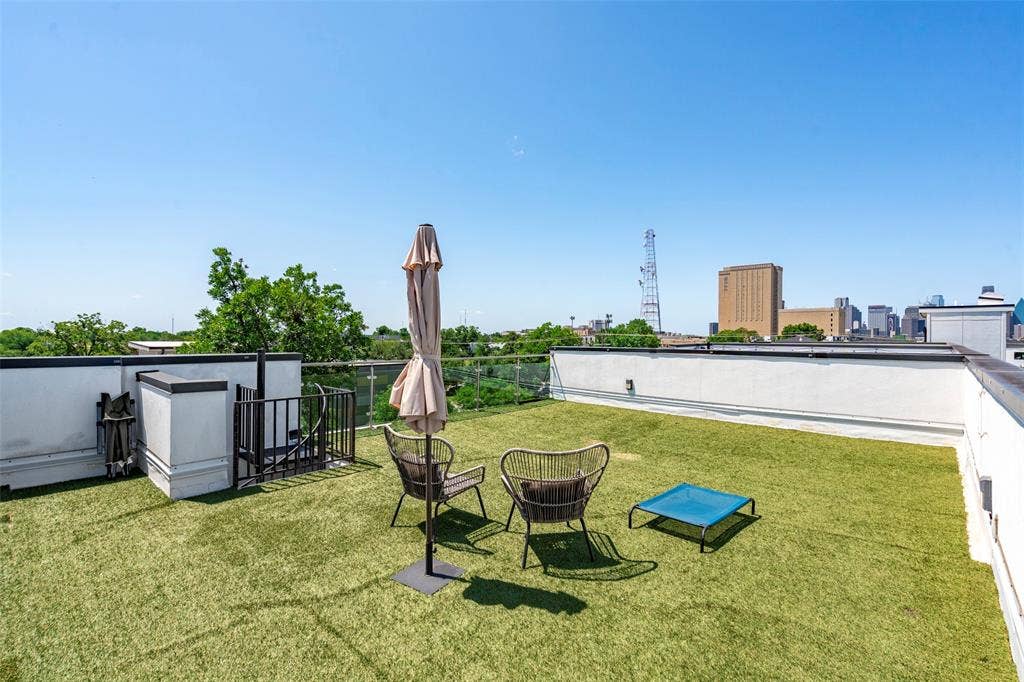 4587 Virginia Avenue, Dallas, TX 75204