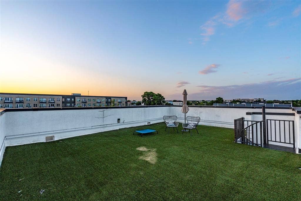 4587 Virginia Avenue, Dallas, TX 75204