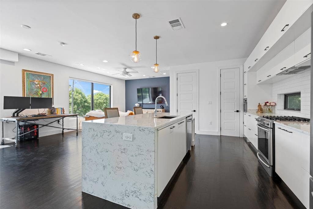 4587 Virginia Avenue, Dallas, TX 75204