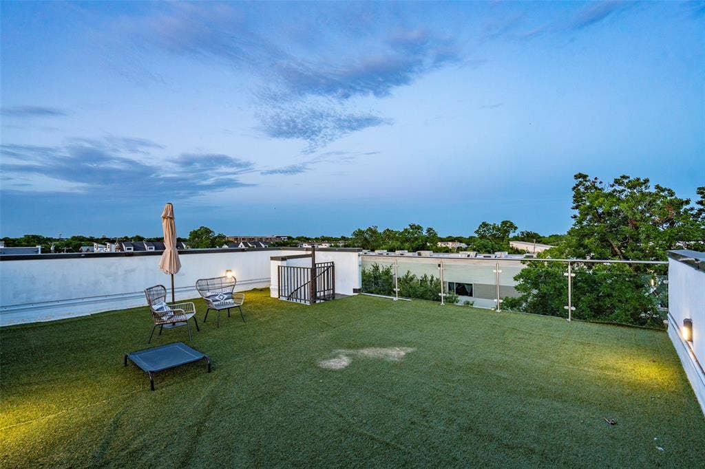 4587 Virginia Avenue, Dallas, TX 75204