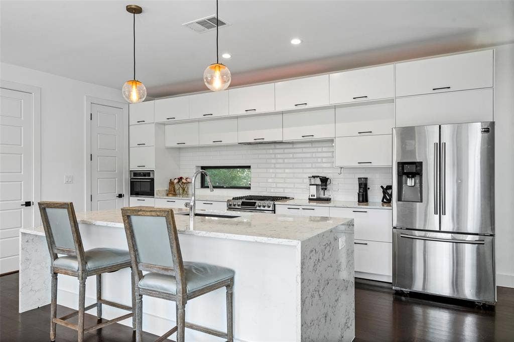 4587 Virginia Avenue, Dallas, TX 75204