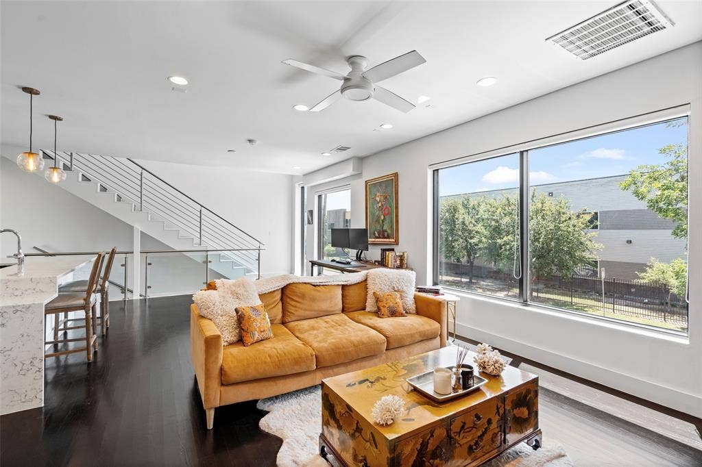 4587 Virginia Avenue, Dallas, TX 75204