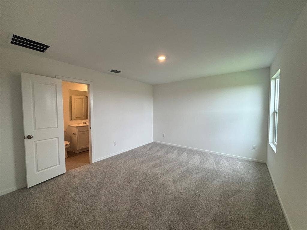 2207 Shady Oaks Drive, Ennis, TX 75119 2207 Shady Oaks Drive, Ennis, TX 75119