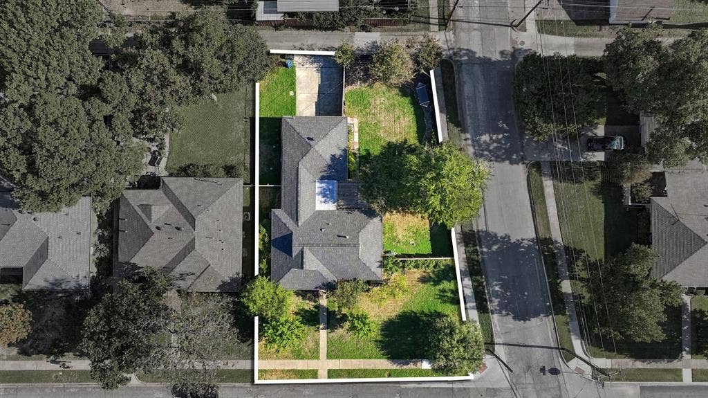346 Classen Drive, Dallas, TX 75218 346 Classen Drive, Dallas, TX 75218