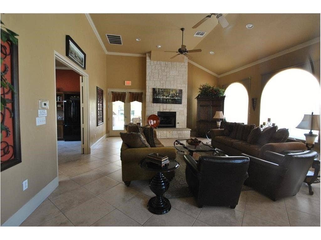 5890 Grosseto Drive, Frisco, TX 75034 Community Club House