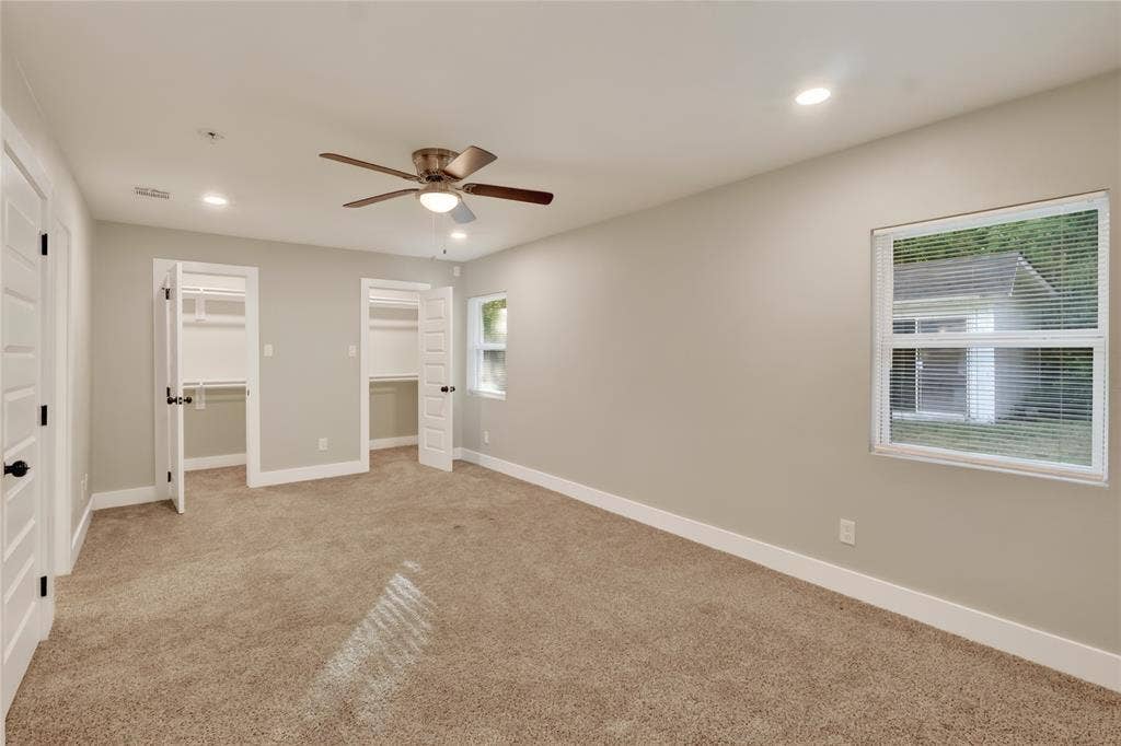 209 W 9th Street, Kemp, TX 75143 209 W 9th Street, Kemp, TX 75143