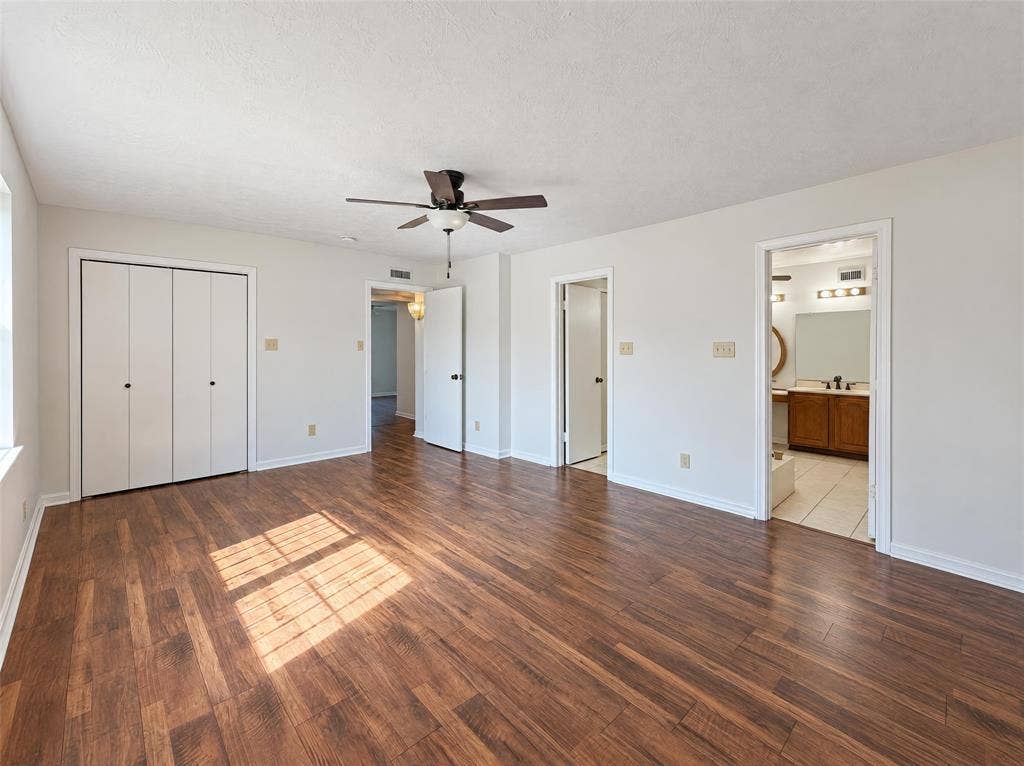 1226 Sequoia Drive, DeSoto, TX 75115 1226 Sequoia Drive, DeSoto, TX 75115
