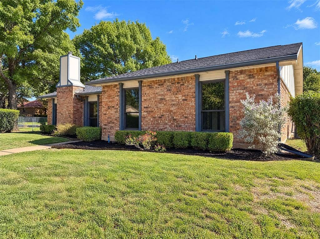 1226 Sequoia Drive, DeSoto, TX 75115 1226 Sequoia Drive, DeSoto, TX 75115