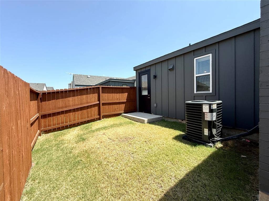 15829 Bear Trap Way, #Floorplan B1 - Unit 107, Frisco, TX 75033 15829 Bear Trap Way, #Floorplan B1 - Unit 107, Frisco, TX 75033