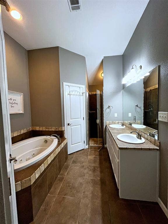 916 Winding Road, Granbury, TX 76049 916 Winding Road, Granbury, TX 76049
