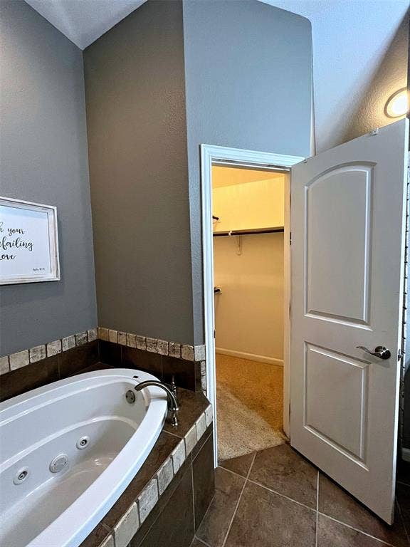 916 Winding Road, Granbury, TX 76049 916 Winding Road, Granbury, TX 76049