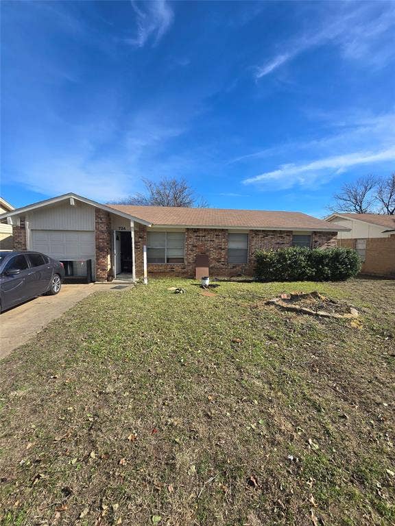 724 Briggs Street, Cedar Hill, TX 75104 724 Briggs Street, Cedar Hill, TX 75104